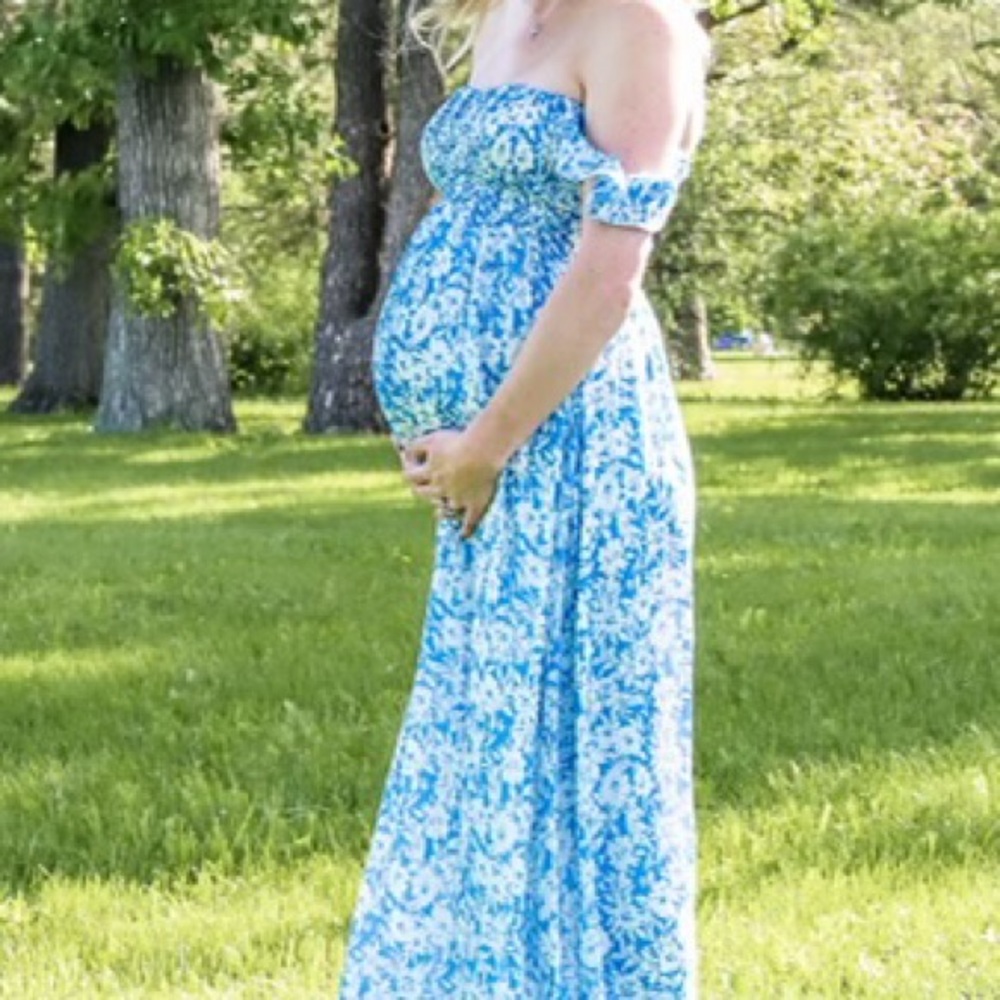Floral maternity dress